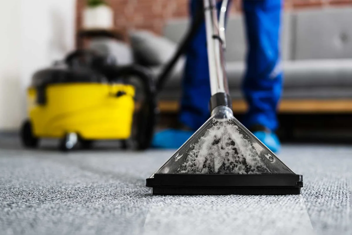 shampoo carpet with steam cleaner