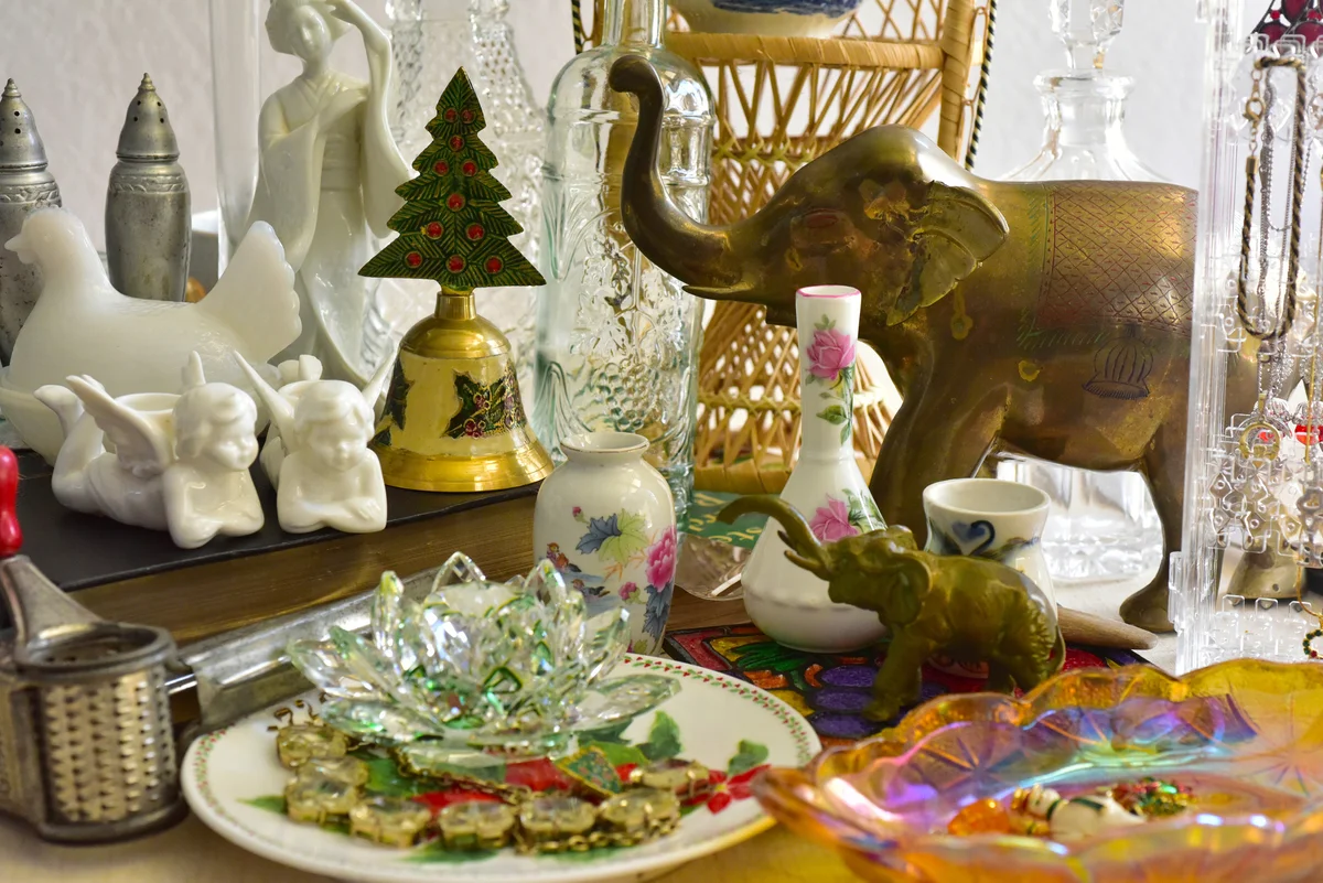 assorted vintage collectible items
