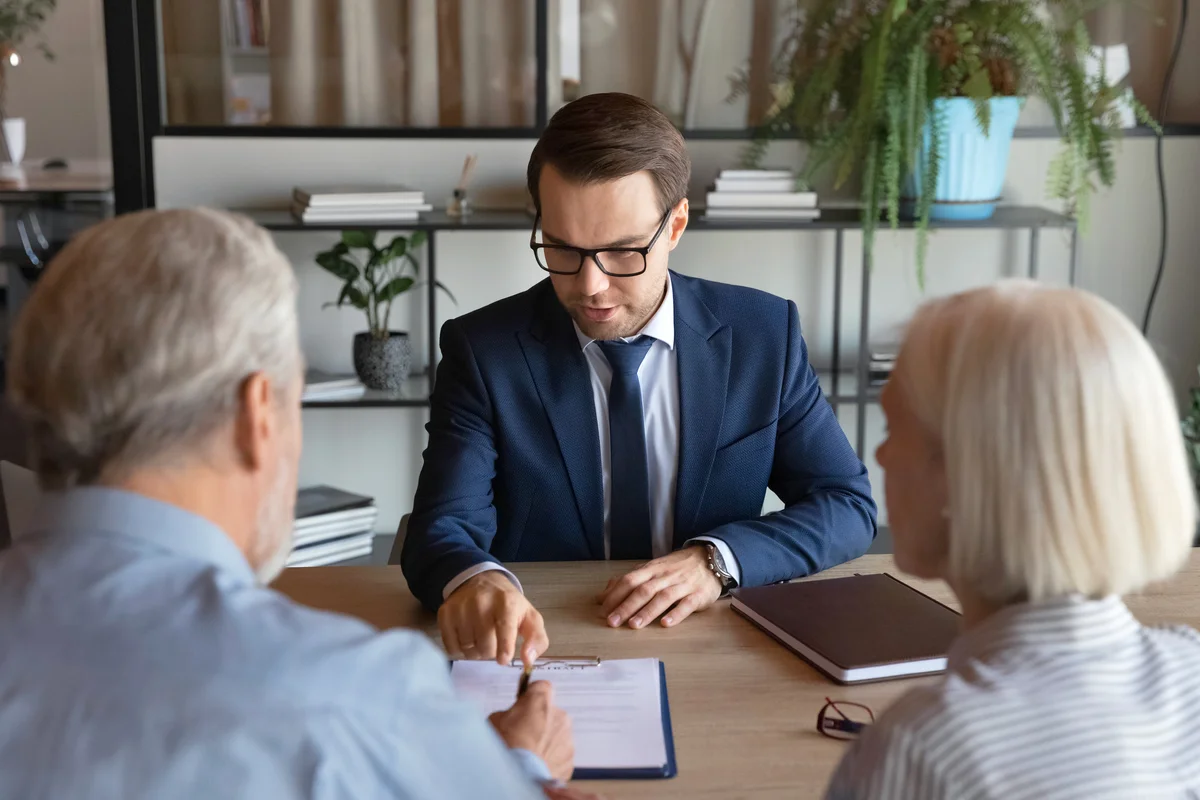 Lawyer giving consultation