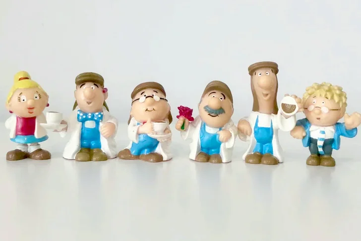 Tetley Tea Folk Miniature Figurine 1994