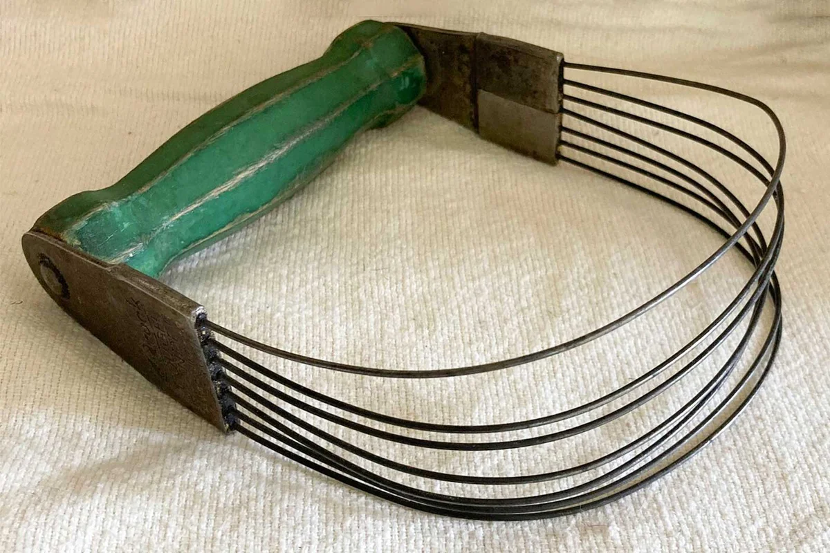 Vintage Pastry Blender