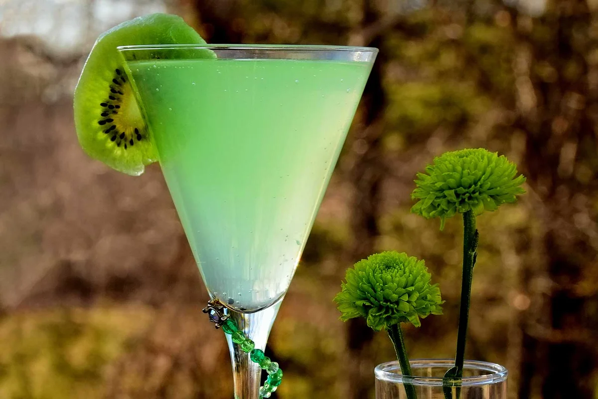 kiwi bellini