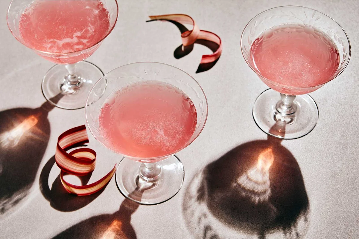 rhubarb martini