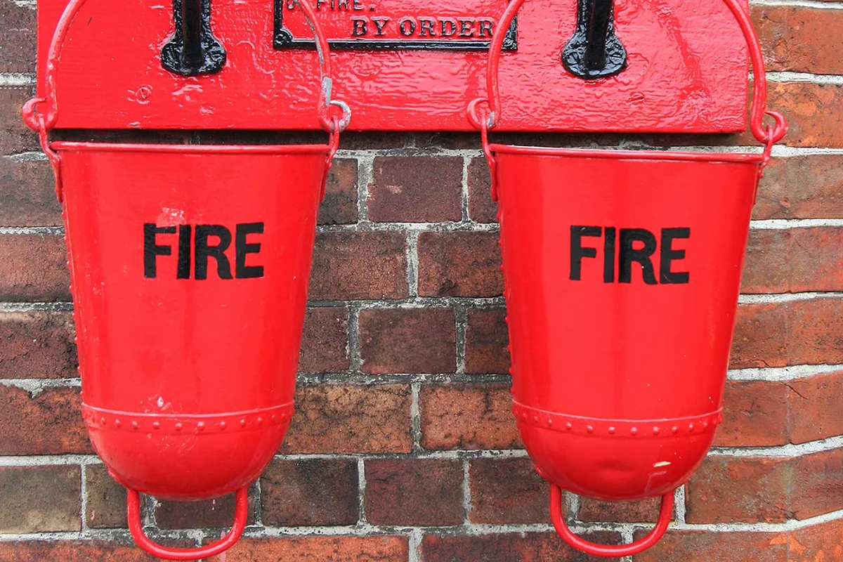 round bottom fire bucket