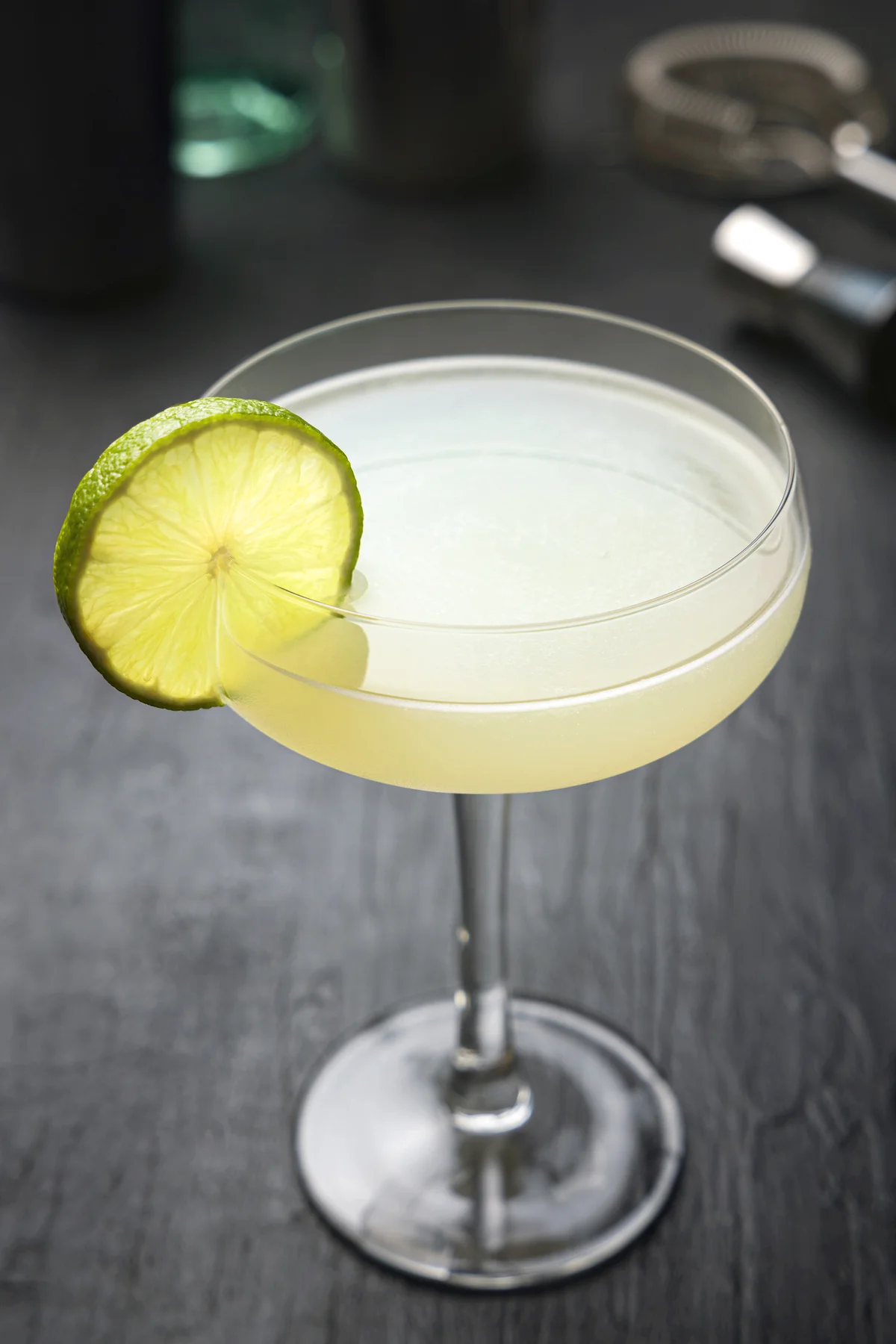 Daiquiri Cocktail with a lime wheel