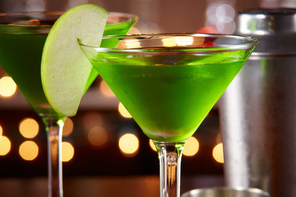appletini cocktail