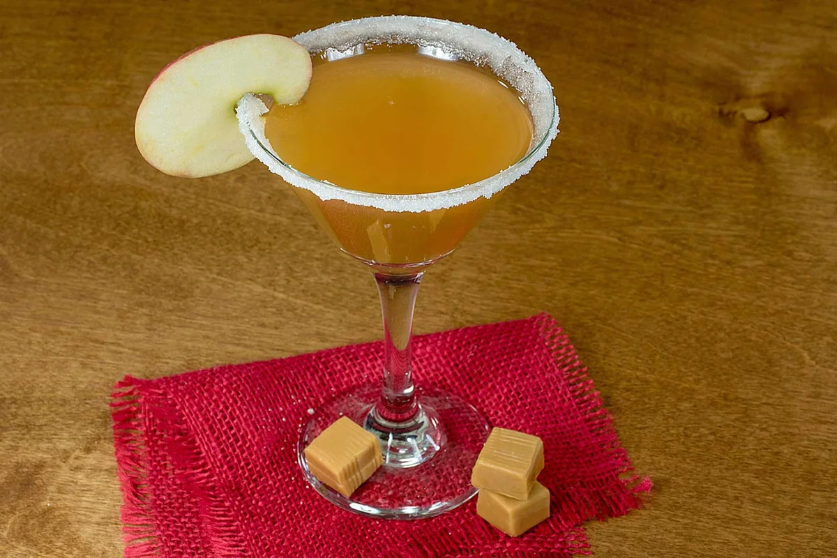 caramel apple martini