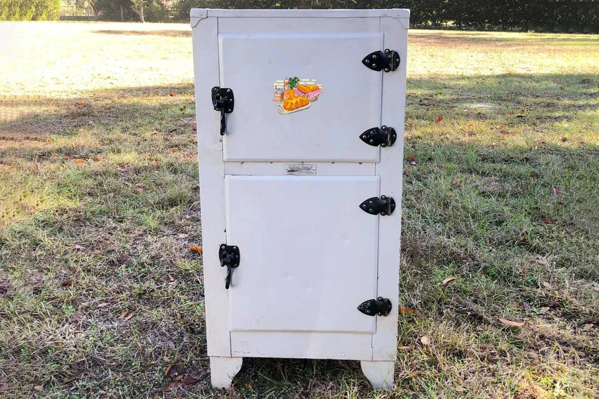 Antique Galvanized Metal ice box