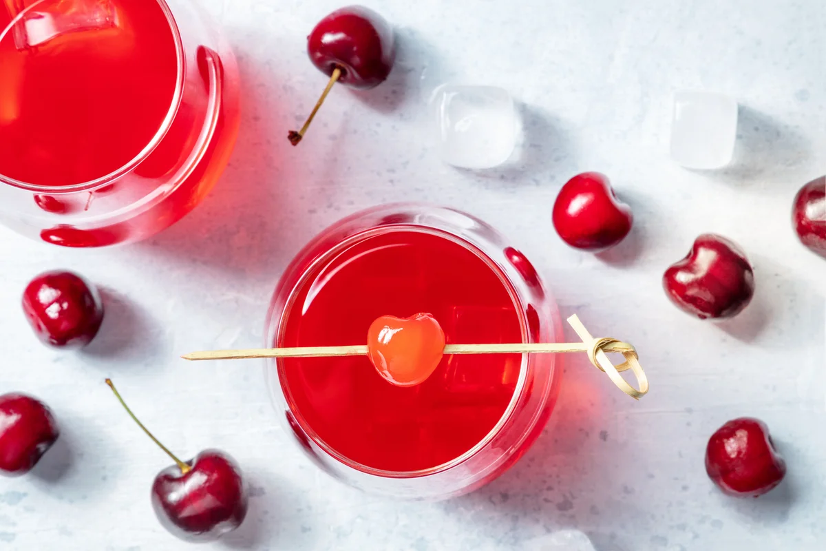 Cherries Among Apples cocktail