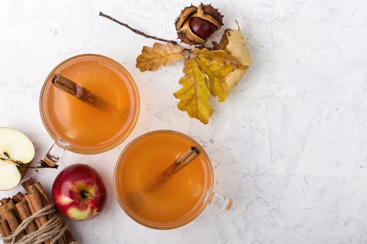 Hot apple cider rum punch,
