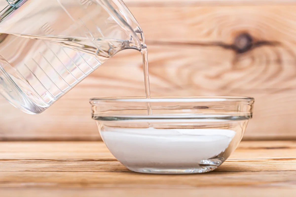 baking soda and water paste for carpet