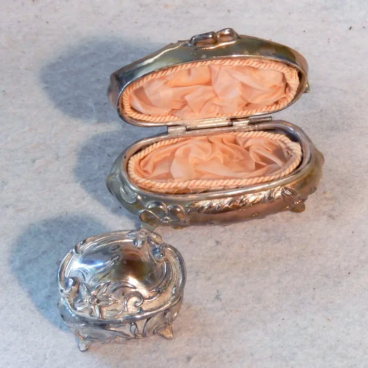 Art Nouveau Footed Casket Jewelry Box Silk Lined Metal Silver Flowers