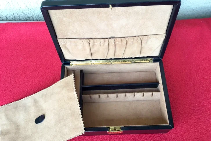 Vintage Gucci Jewelry Black Leather Box