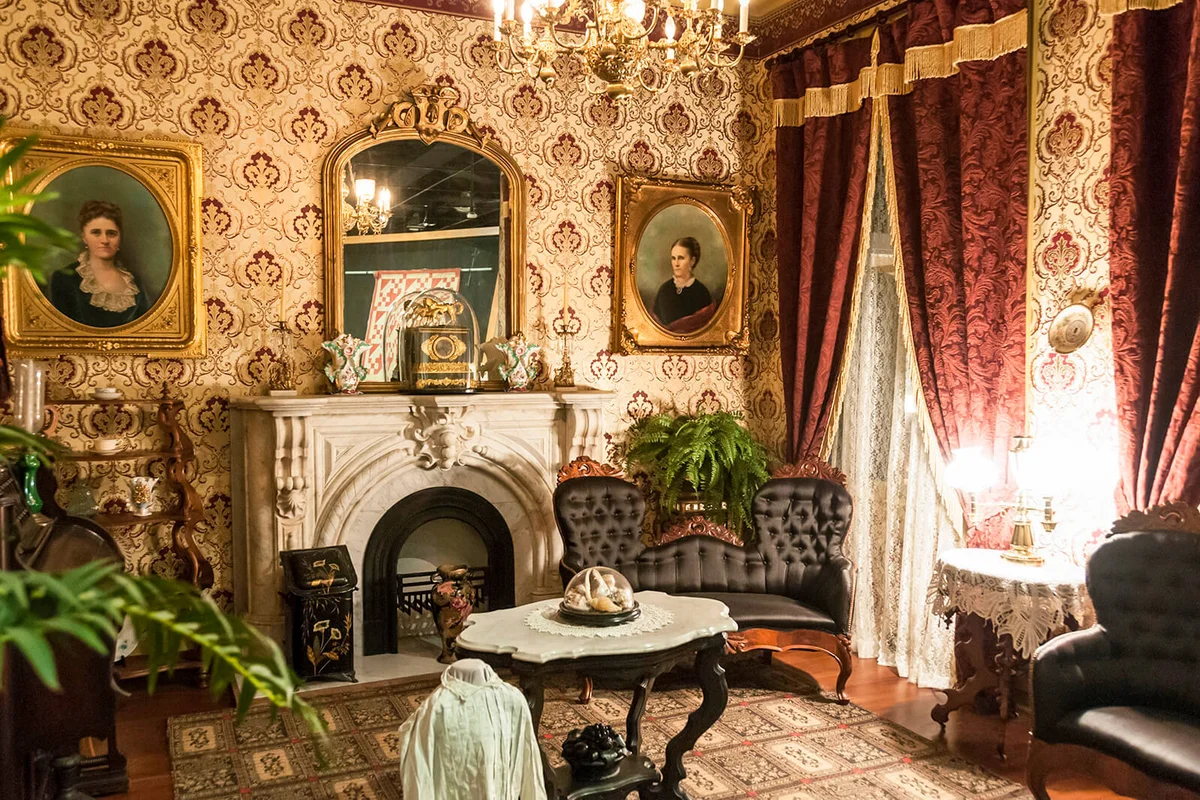 Victorian parlor or living room decorated with authentic items | Getty Editorial Use