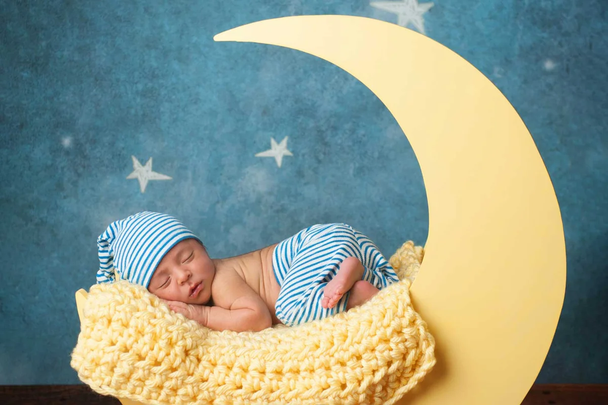 newborn boy sleeping personality moon sign