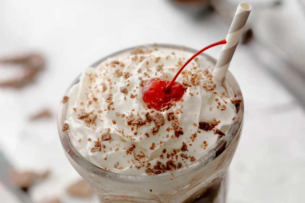 chocolate adult milkshake