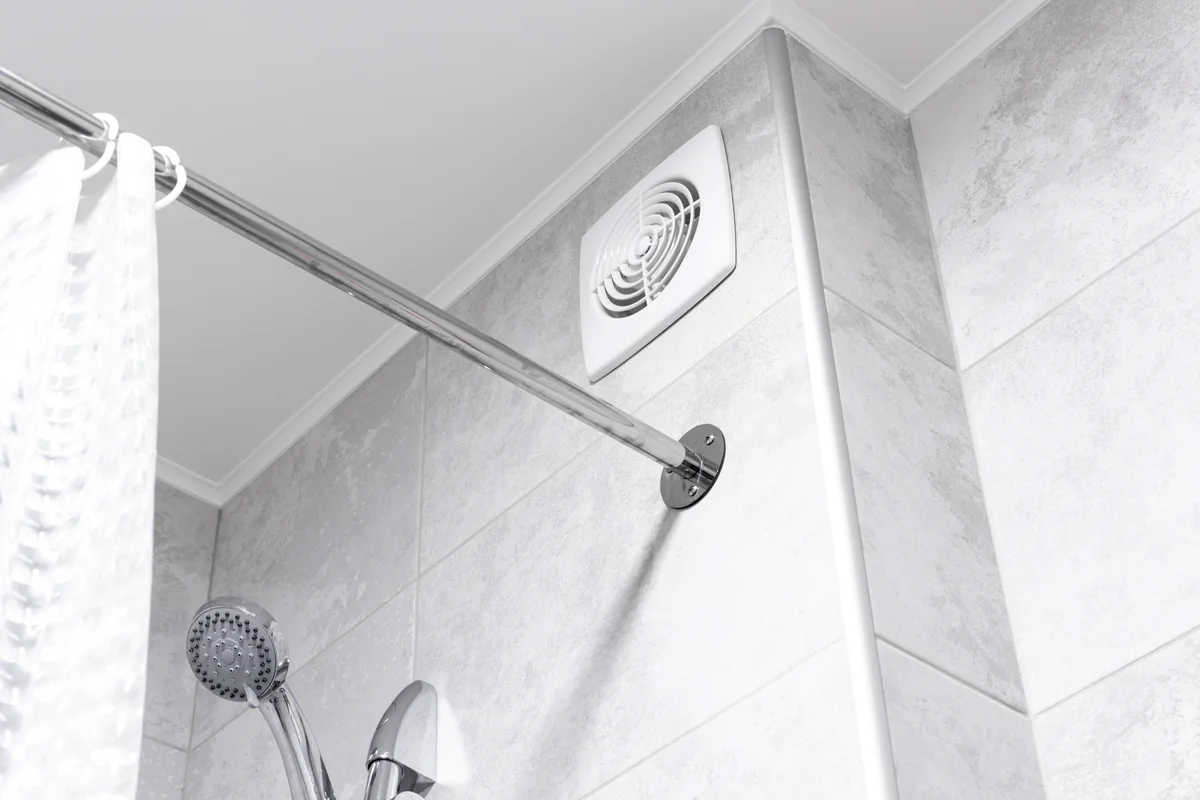 Bathroom ventilation fan