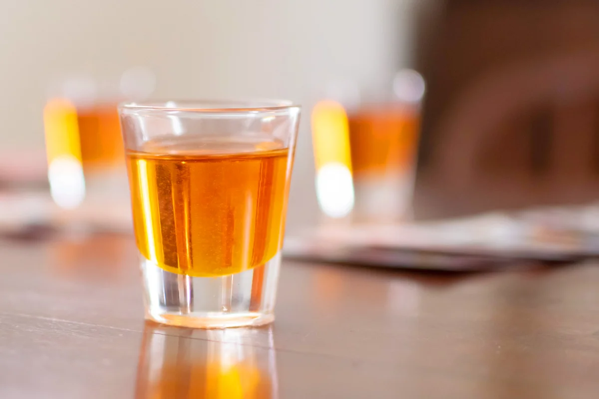 Last man standing shot on table
