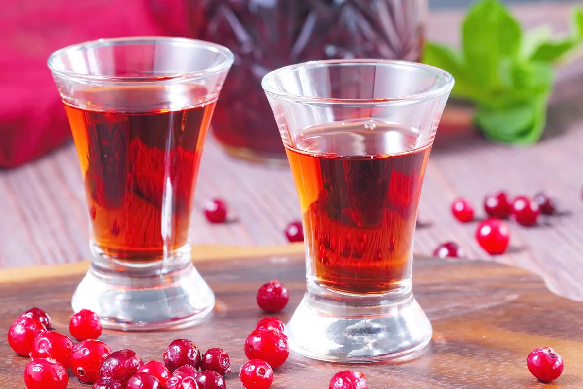 Cranberry shooters