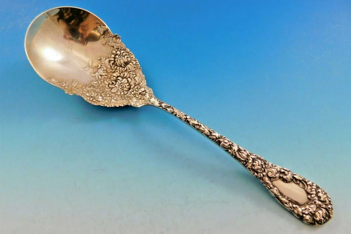 Chrysanthemum By Durgin Sterling Silver Berry Serving Spoon