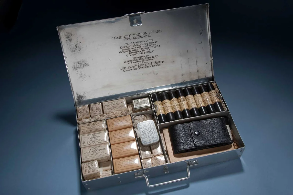 antique medical kit