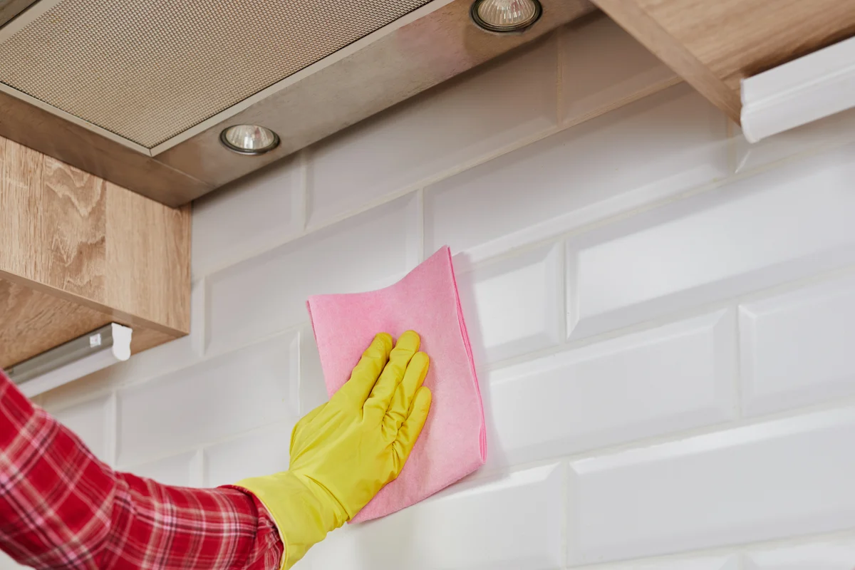 wipe degrease backsplash tile