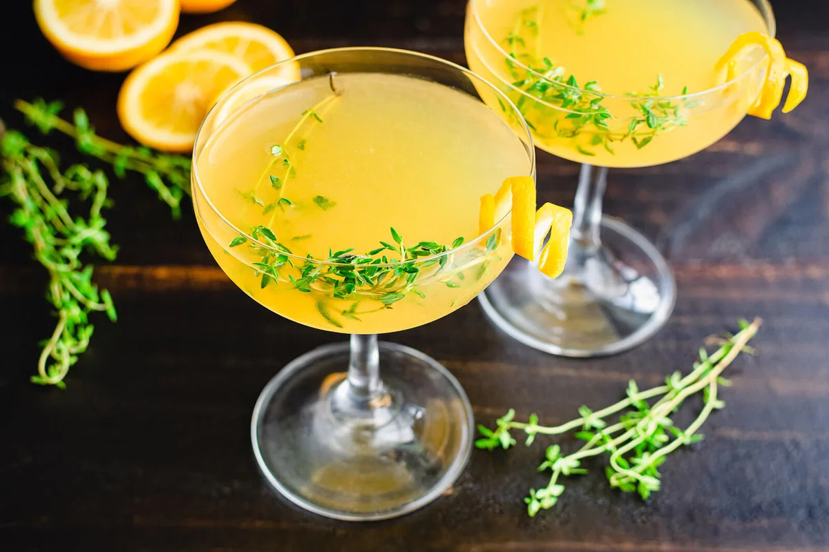Meyer Lemon and Thyme Bees Knees Cocktails