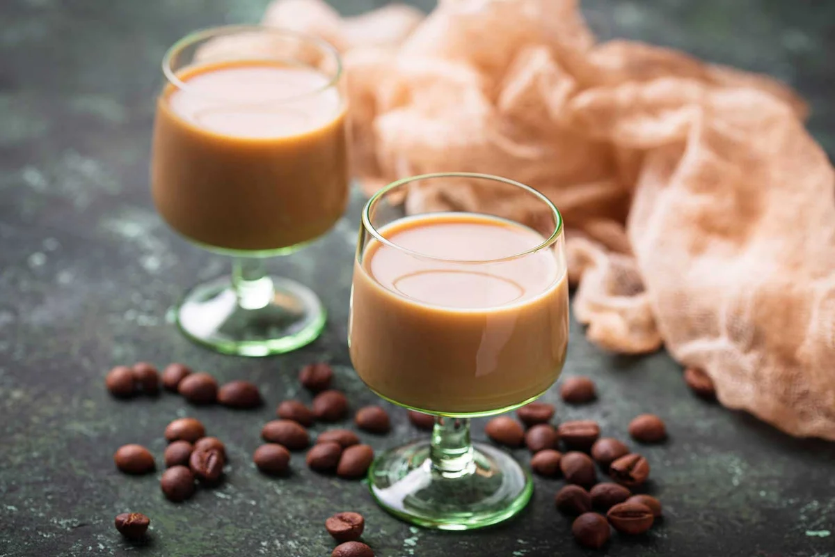 Baileys Carrot Cake shooter