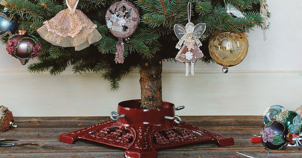 Collecting Vintage and Antique Christmas Tree Stands