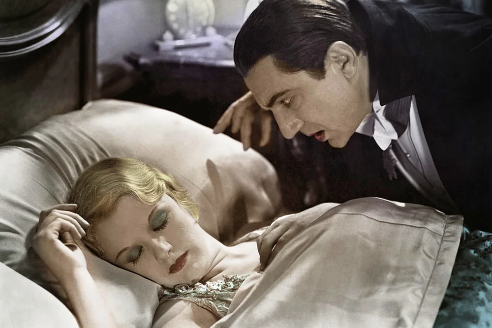 Bela Lugosi and Helen Chandler in Dracula