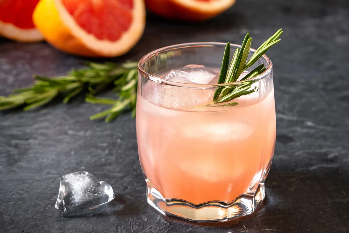 Italian Paloma cocktail