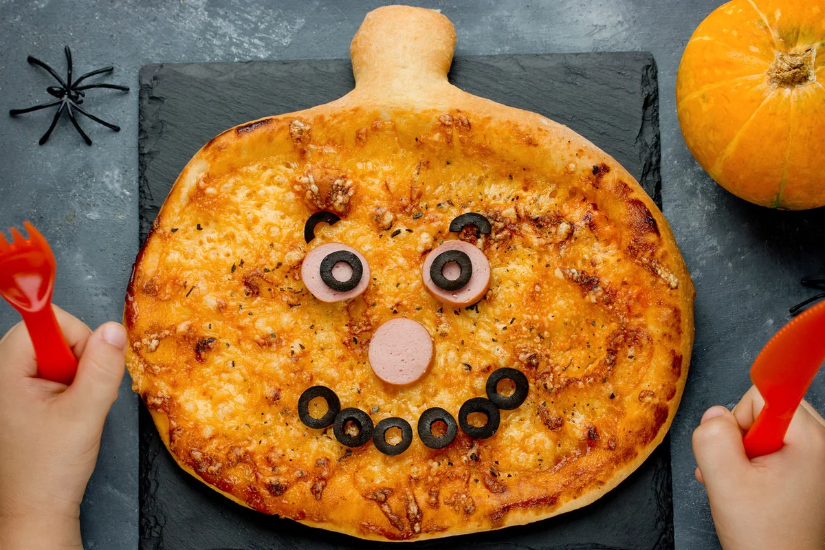 Halloween pumpkin shape pizza