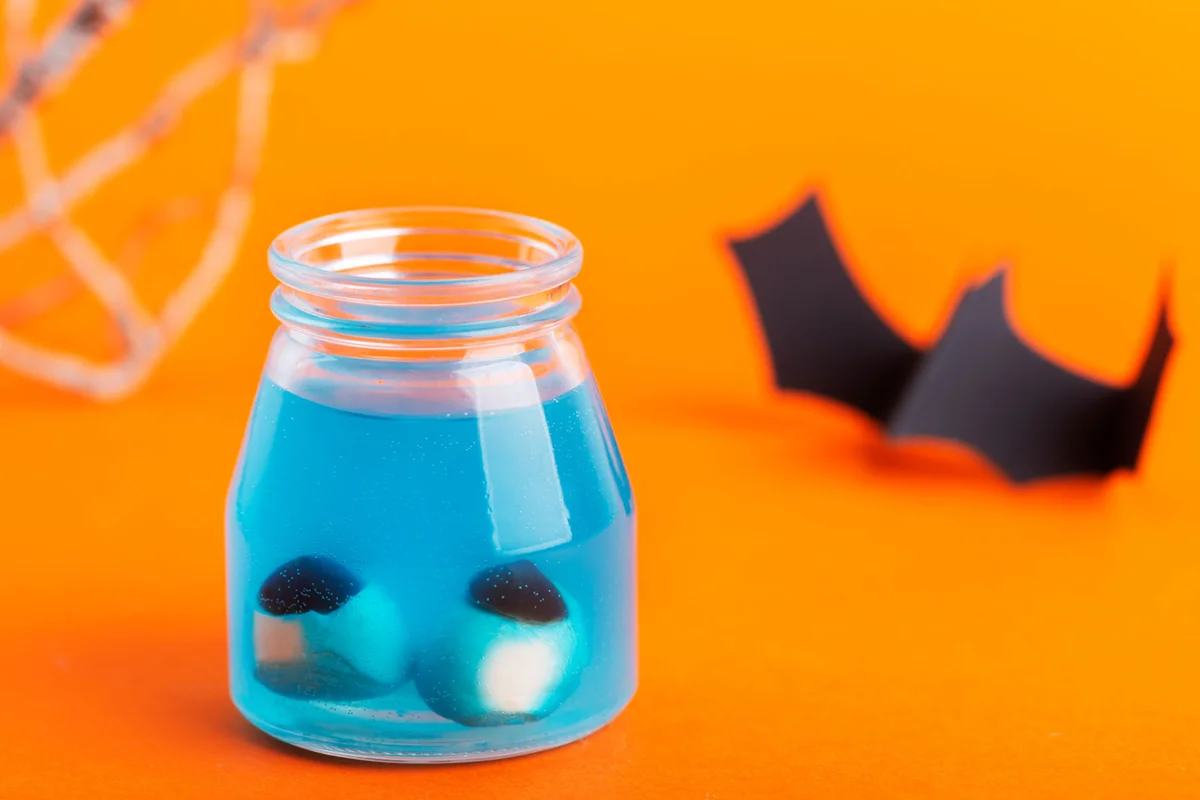 Haddonfield Beach easy Halloween cocktail