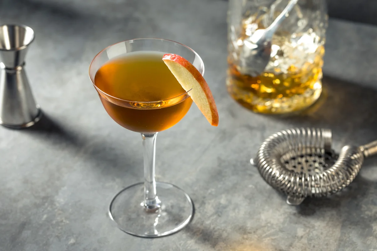 Spiced Apple Cocktail