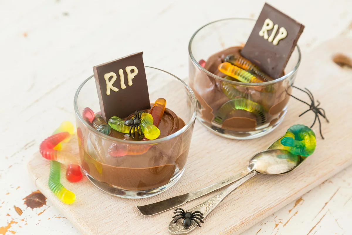 graveyard marker mousse Halloween treat