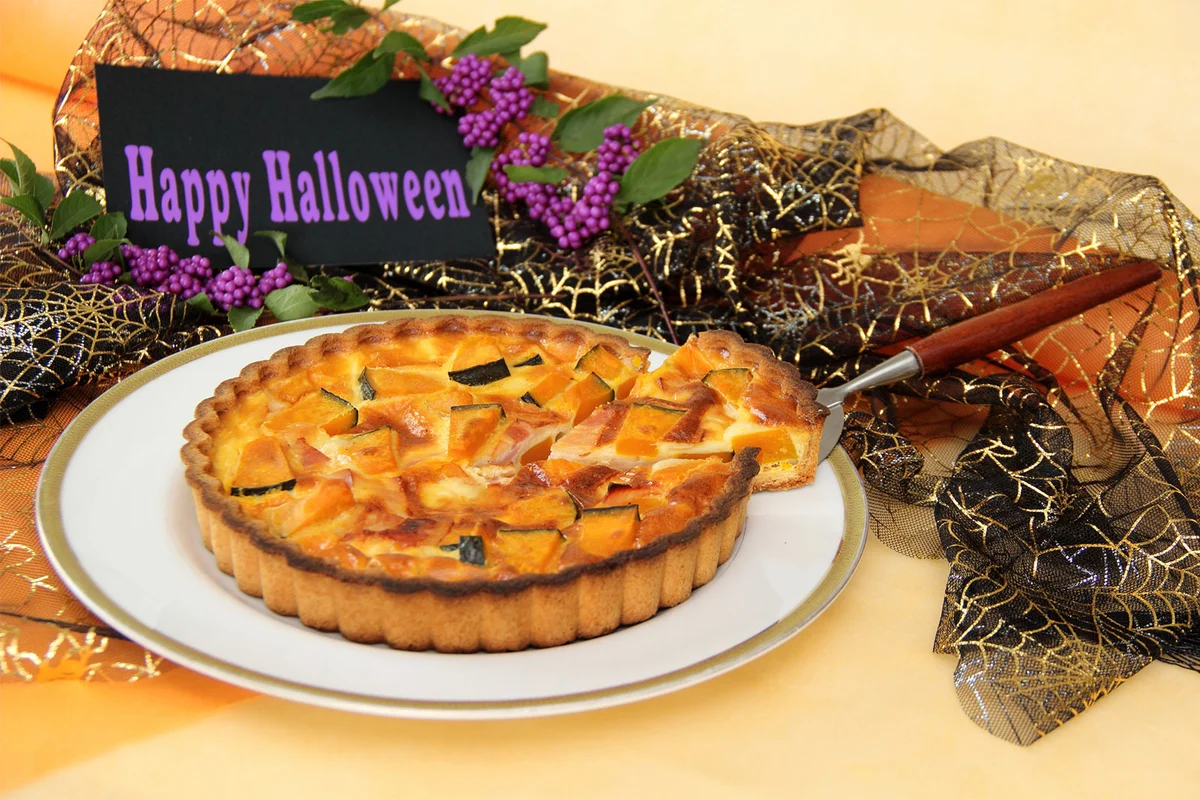 pumpkin quiche Halloween party food
