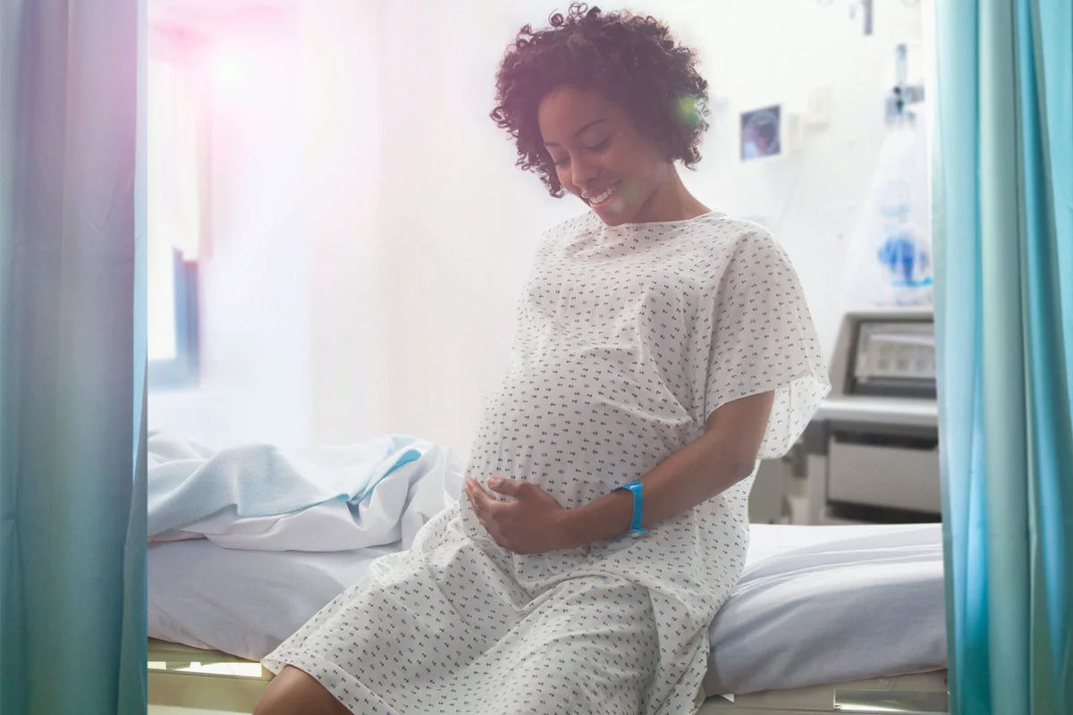 woman at hospital in labor