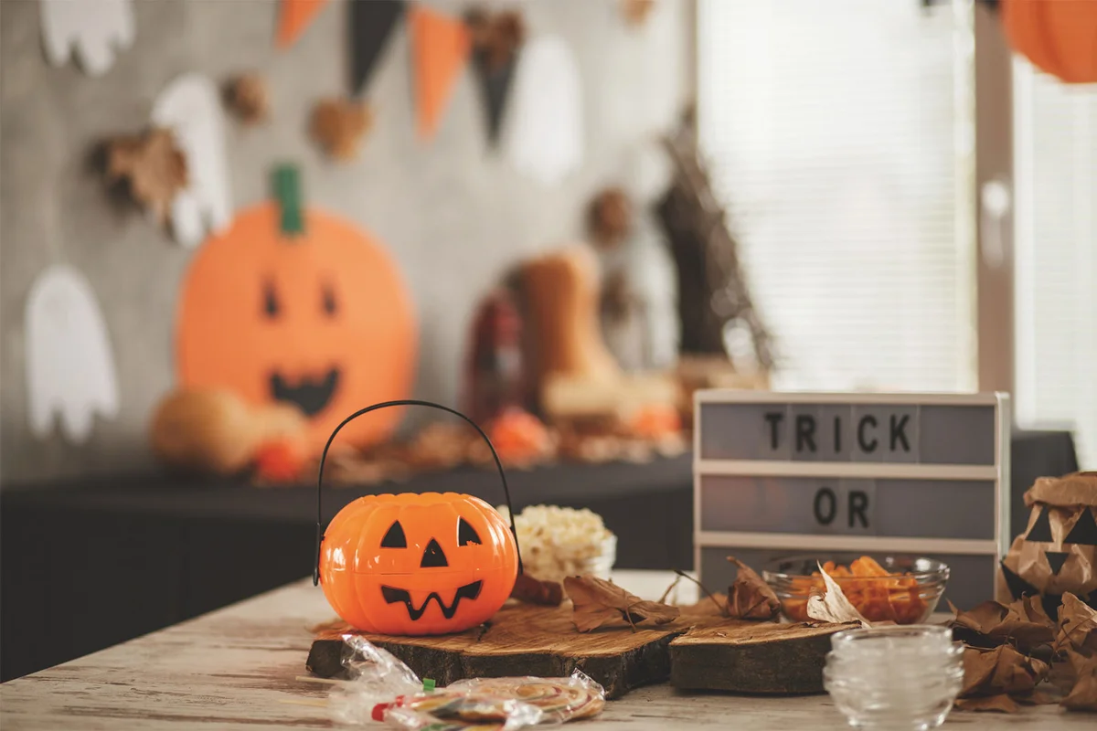 Halloween office party decorations