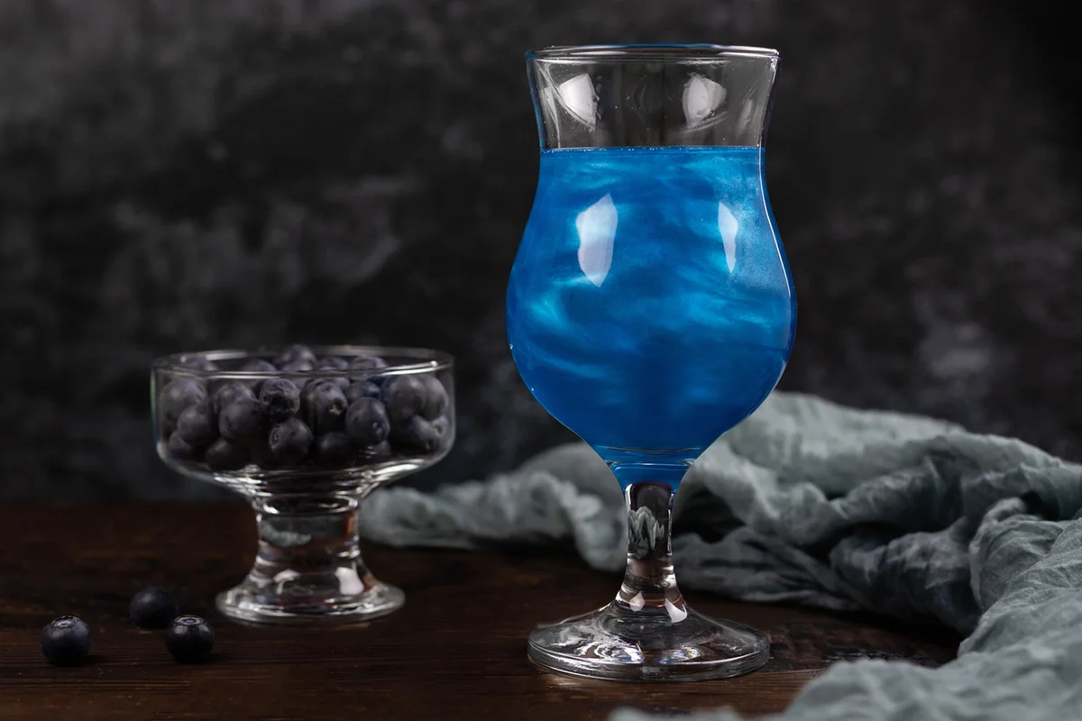 Glittering Blue Lagoon cocktail