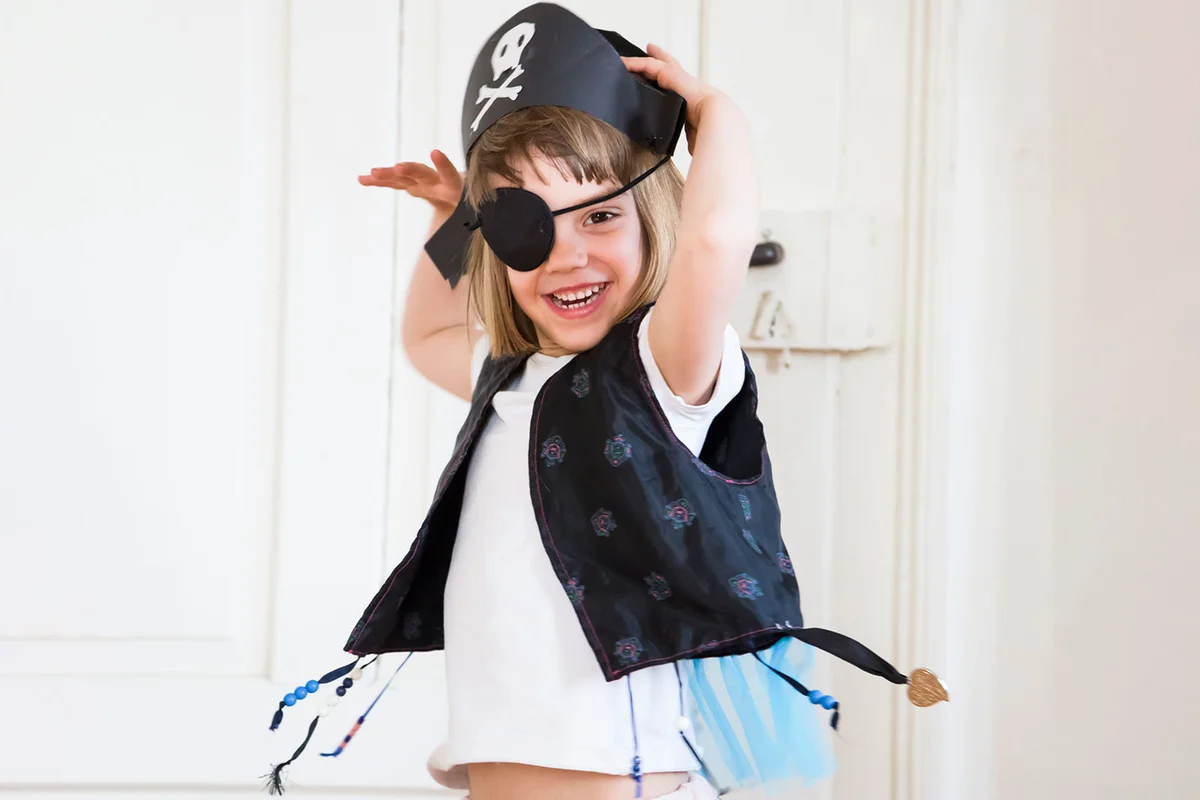preschooler Halloween party stop dance