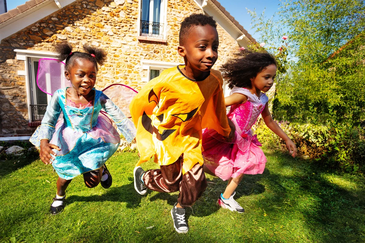 preschoolers Halloween pumpkin hunt activity
