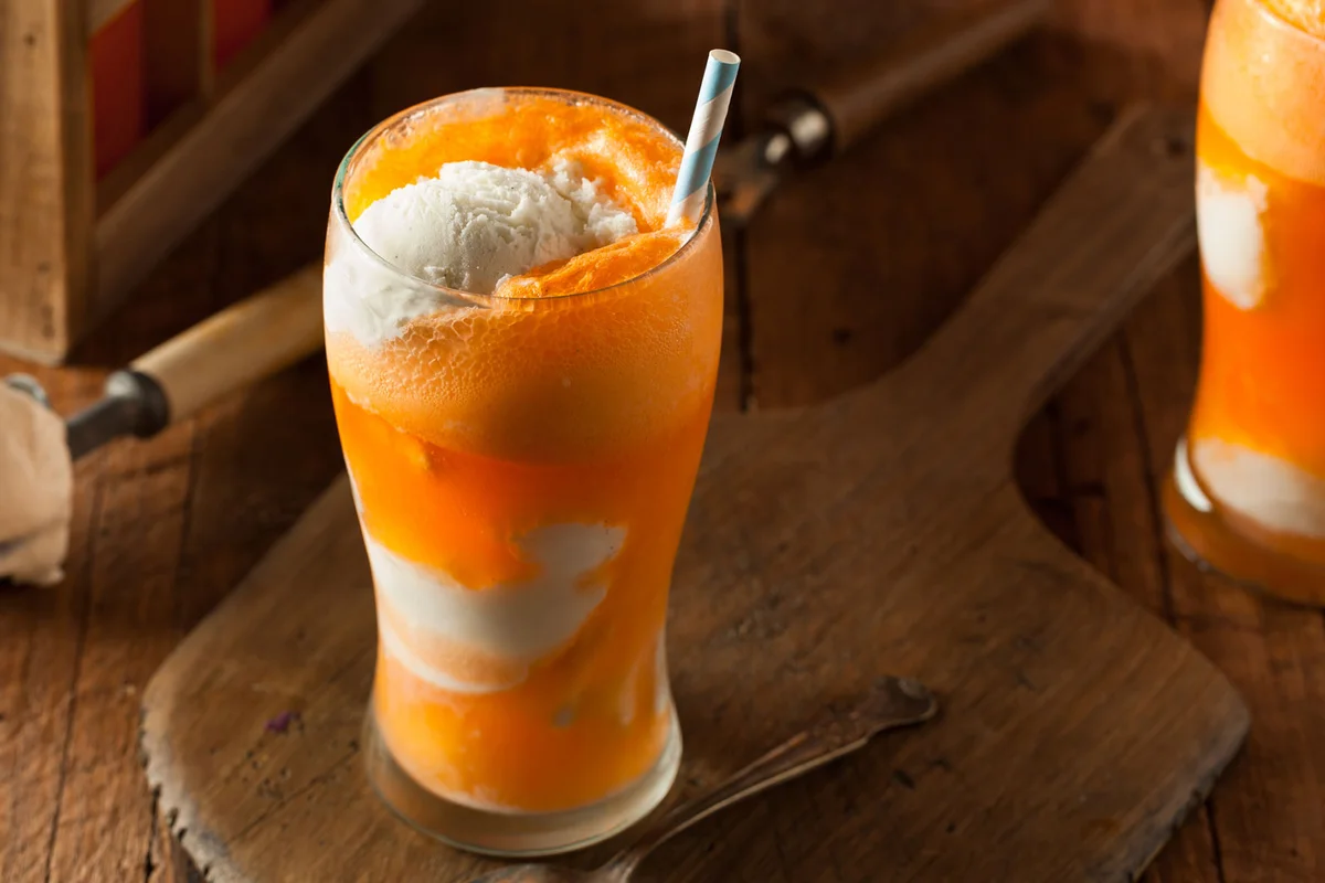 Triple O Booze float