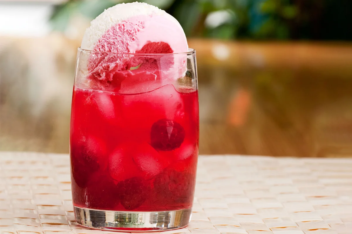 Raspberry Bramble Patch Float