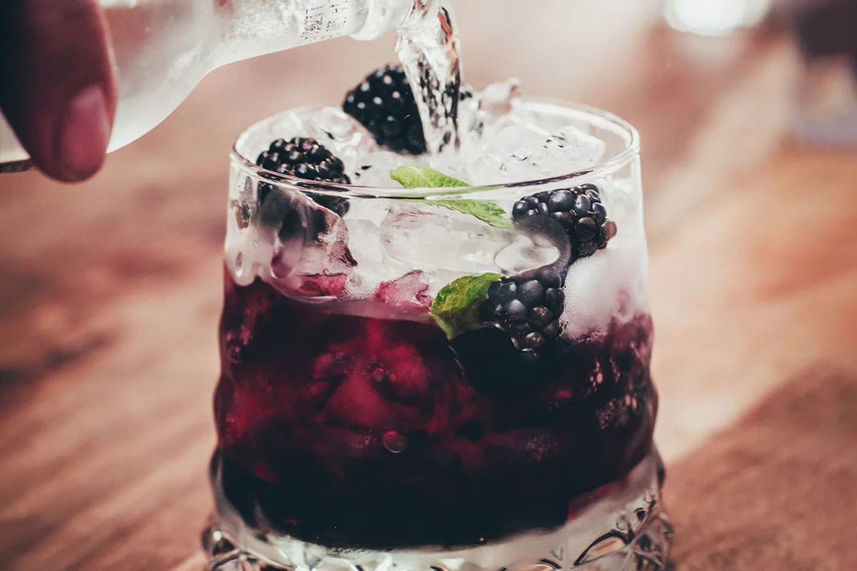 blackberry tom collins cocktail