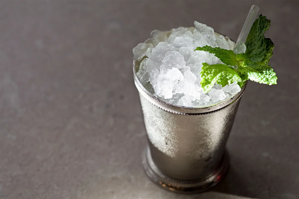 blackberry julep cocktail with bourbon