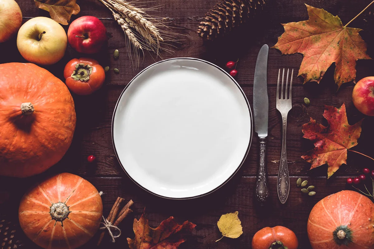 Thanksgiving Table Setting