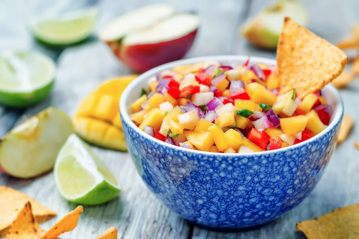 Apple mango salsa