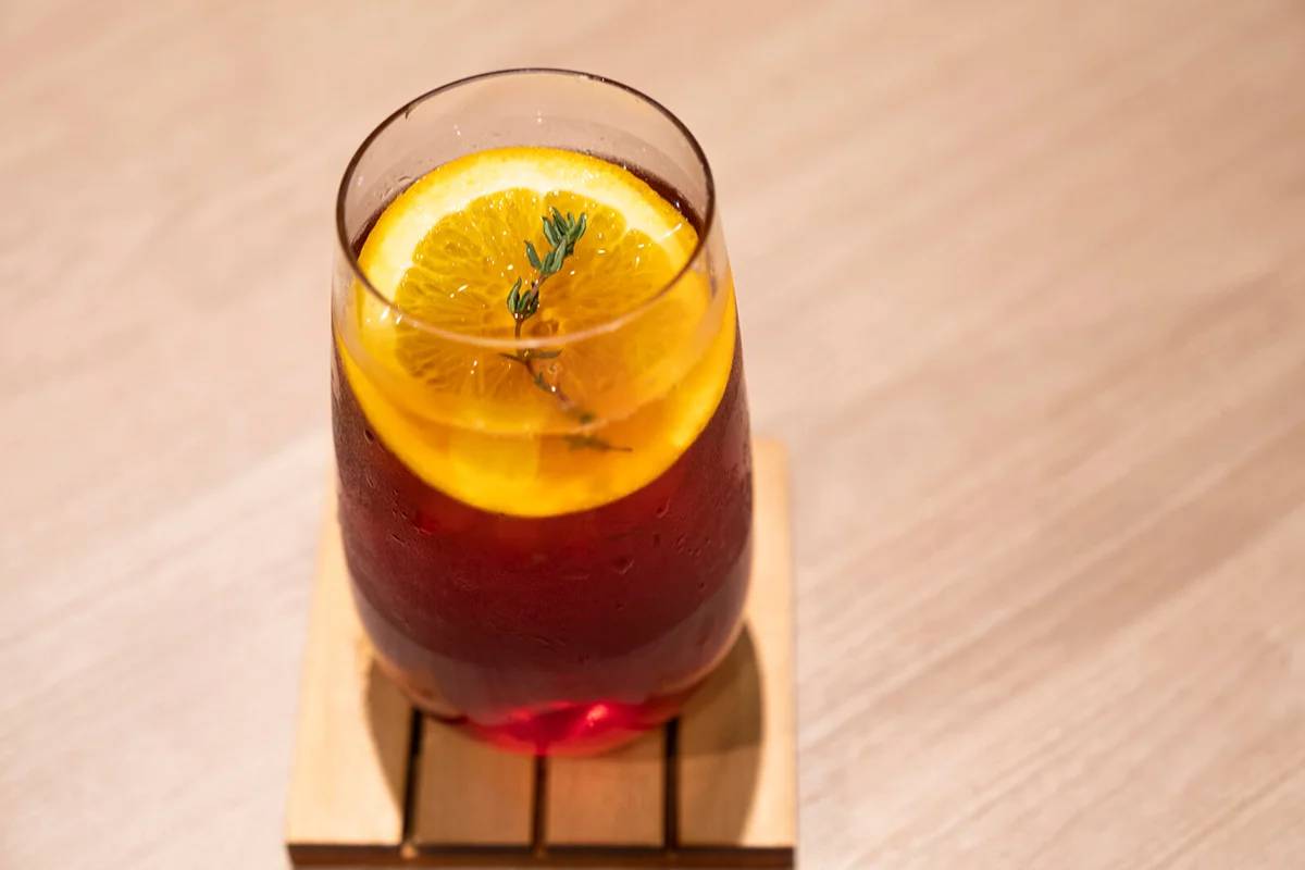 Glass of iced tea