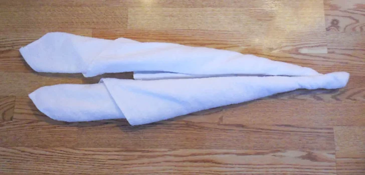 towel swan
