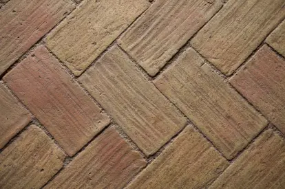 Herringbone tile pattern